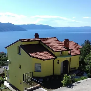 Matea Appartement Plomin
